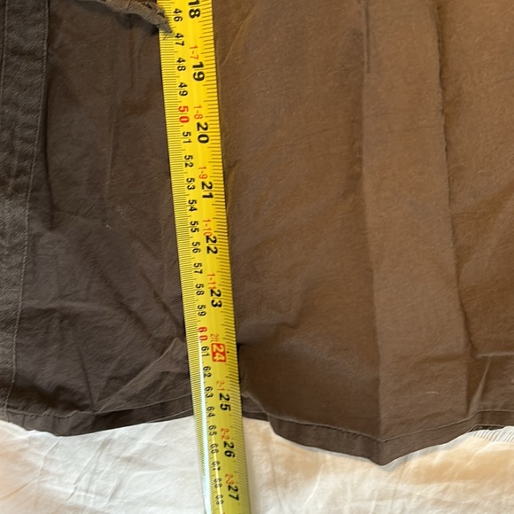 Theory army green full skirt. Pockets, removable belt and lined. Size 8. - Picture 8 of 9